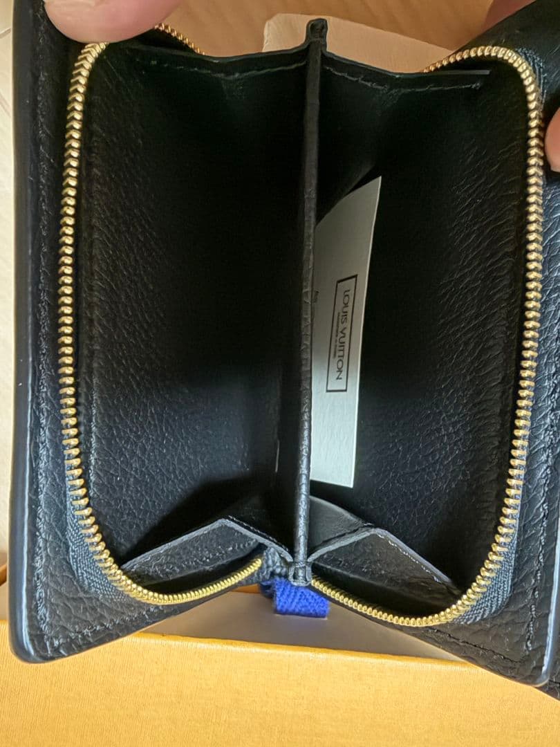 美品　ルイヴィトン　ポルトフォイユ・クレア二つ折り　サイフ　ブラック