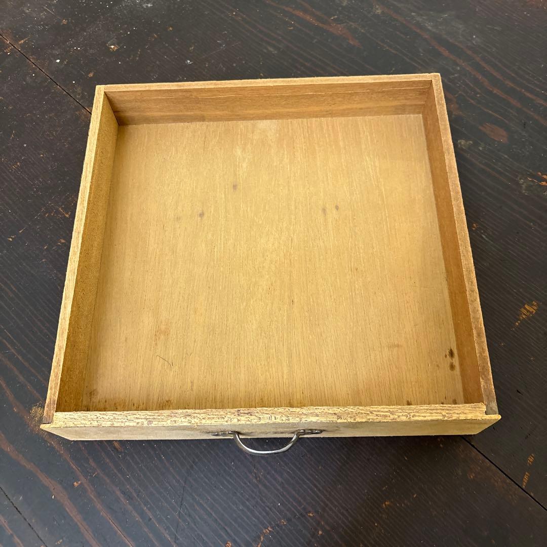 レトロ　剥離　木製4段引き出し収納 無垢材／アンティーク　古道具