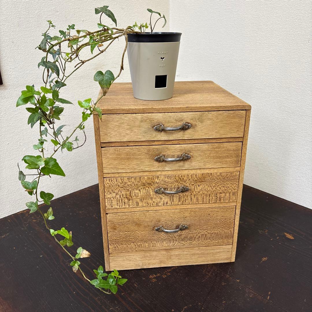 レトロ　剥離　木製4段引き出し収納 無垢材／アンティーク　古道具