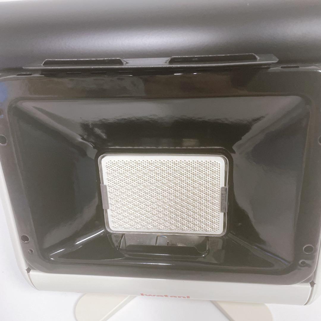 【未使用級①】イワタニ カセットガスストーブ 25年製 ポータブルタイプ マイ暖
