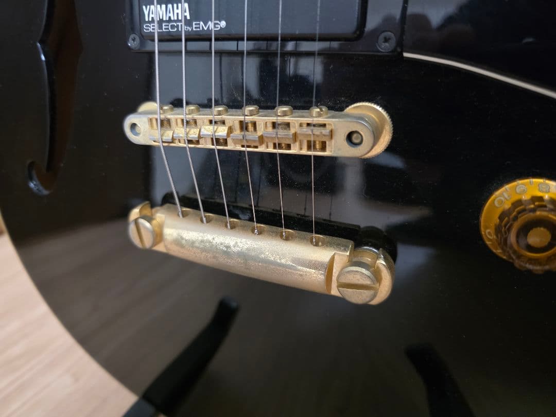 YAMAHA ヤマハ ギター SAS-Ⅱ セミアコ ブラック ハードケース付