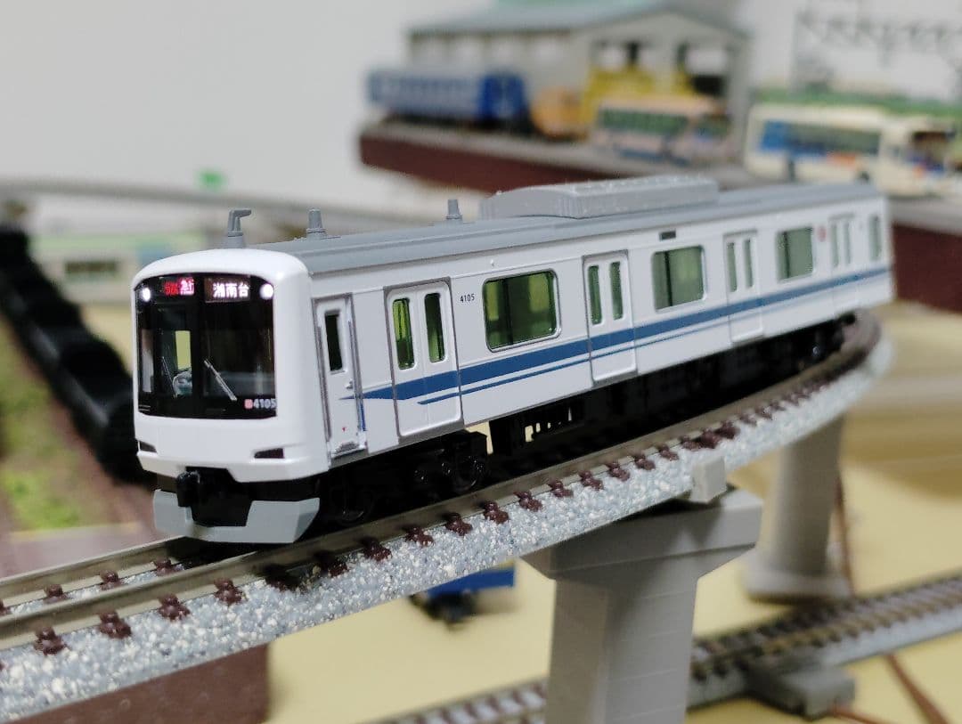 KATO 10-2043 東急電鉄 5050系　4000番台 新幹線　先頭車のみ