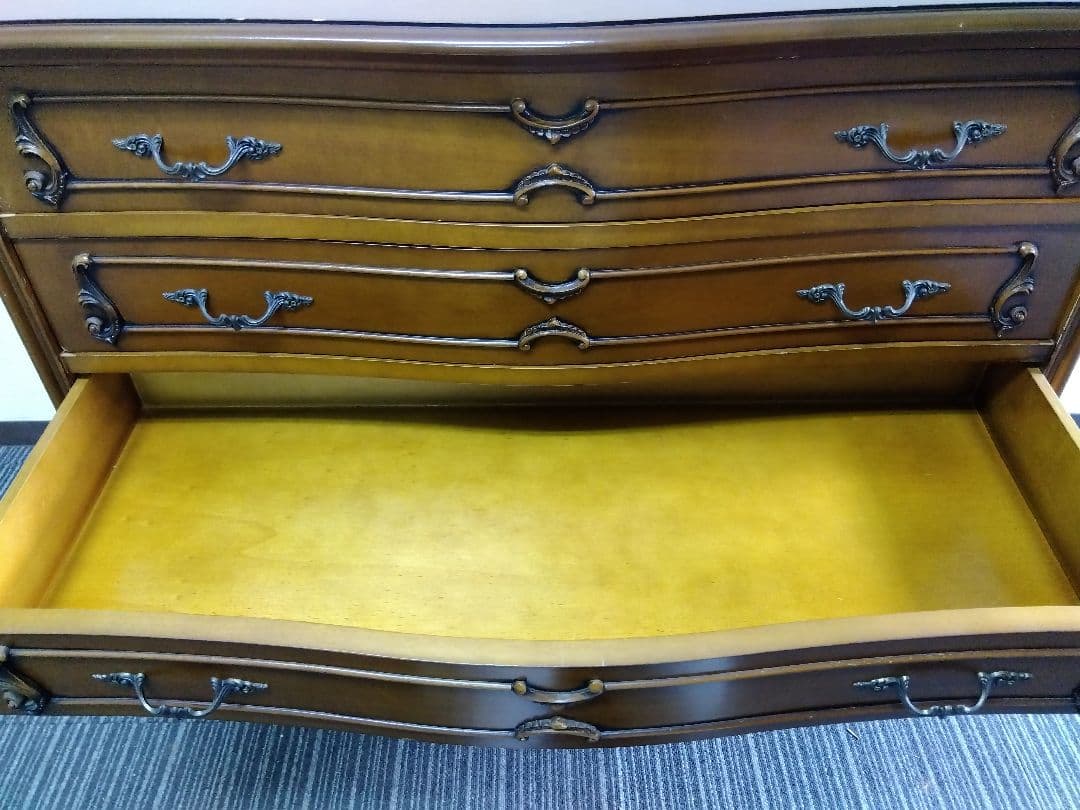 【送料無料】イタリア製　4段チェスト　猫脚　アンティーク　ヨーロピアン　f447