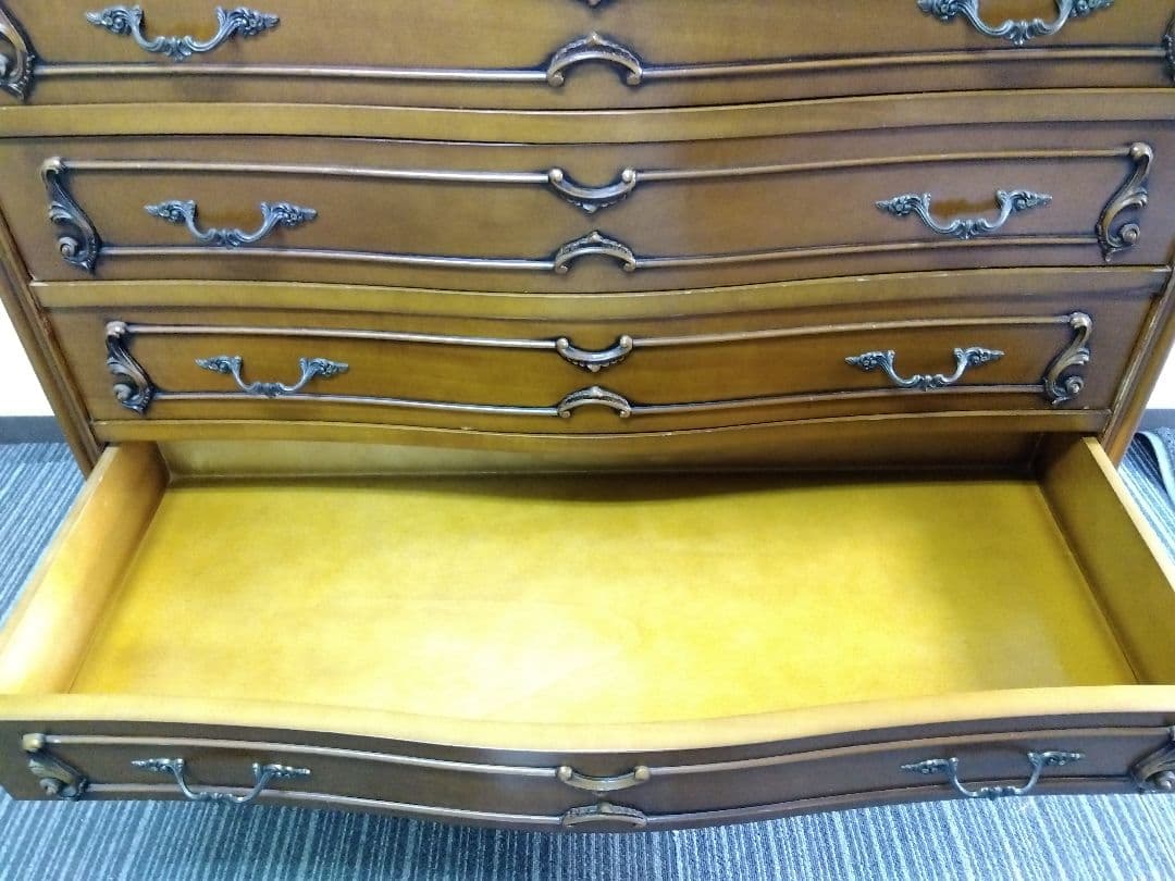 【送料無料】イタリア製　4段チェスト　猫脚　アンティーク　ヨーロピアン　f447