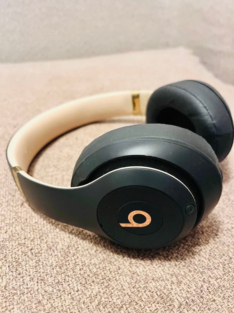 Beats Solo3 Wireless ヘッドホン ブラック