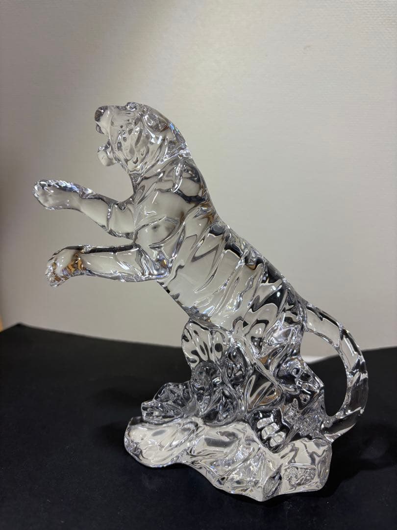 新品nachtmann 北一ガラス　虎 寅クリア 干支 オブジェ 置物クリスタル