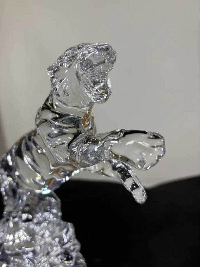 新品nachtmann 北一ガラス　虎 寅クリア 干支 オブジェ 置物クリスタル