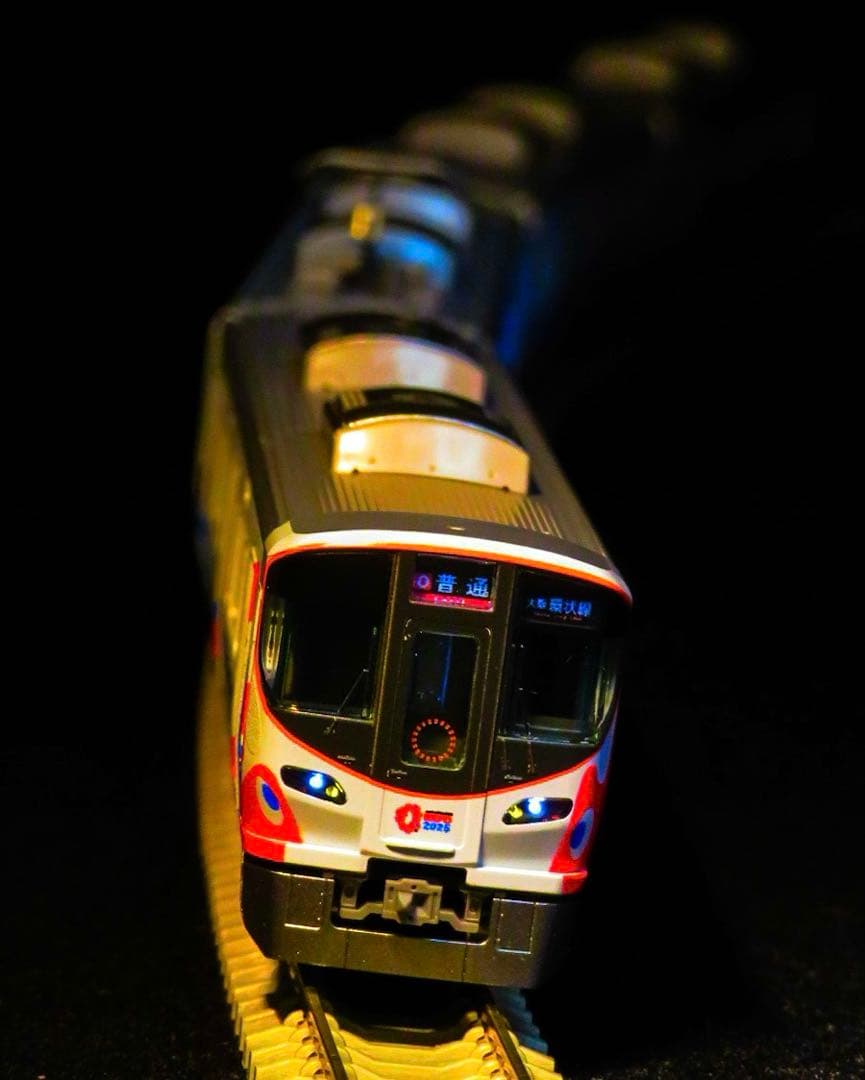 TOMIX 323系 通勤電車(大阪・関西万博) 8両セット【新品,未使用品】