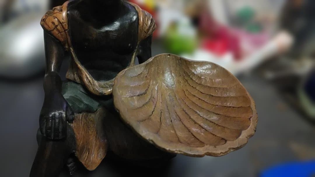 坐るアフリカ人 ブロンズ像 蝋燭立て キャンドルスタンド