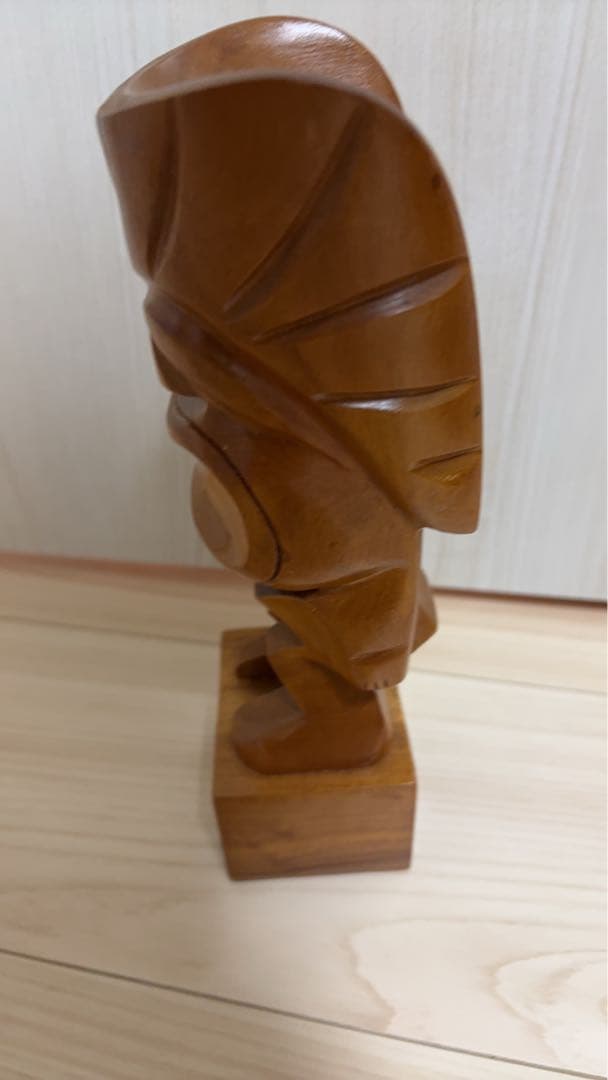 ハワイ　ティキ