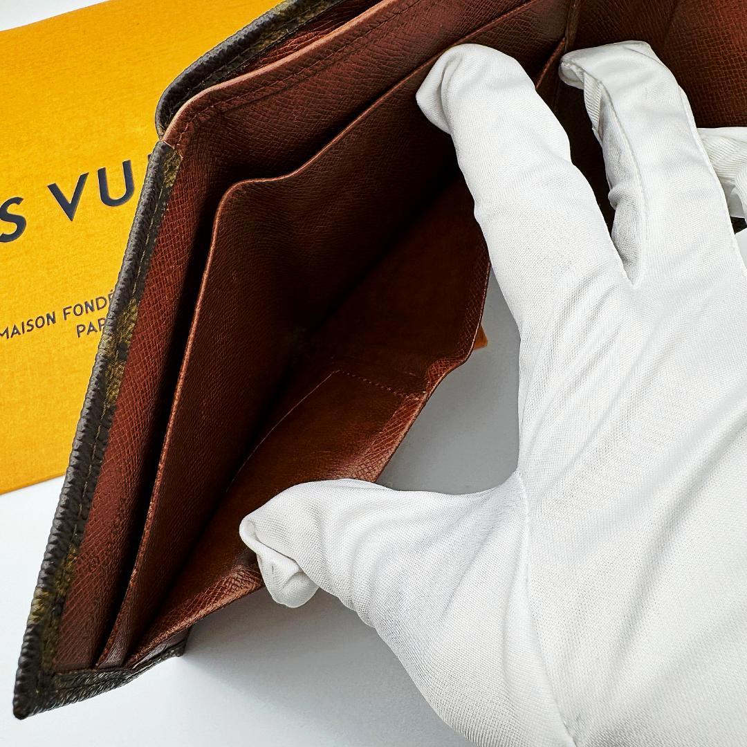 ルイヴィトン モノグラム ポルトモネビエ・カルトクレディ 二つ折り財布