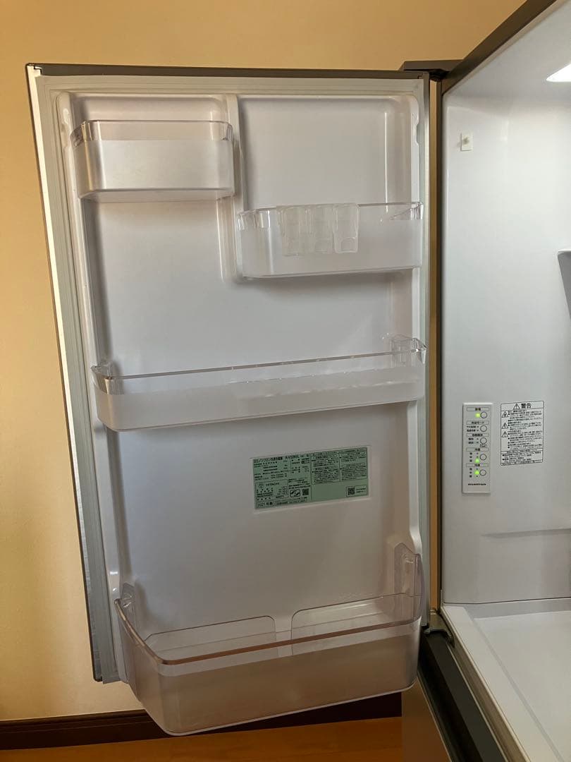 送料・設置込み！HITACHI 冷蔵庫 左開き 2、3人暮らし シルバー モダン