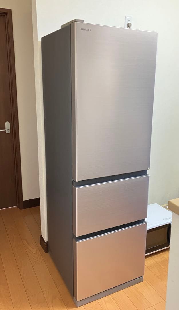 送料・設置込み！HITACHI 冷蔵庫 左開き 2、3人暮らし シルバー モダン