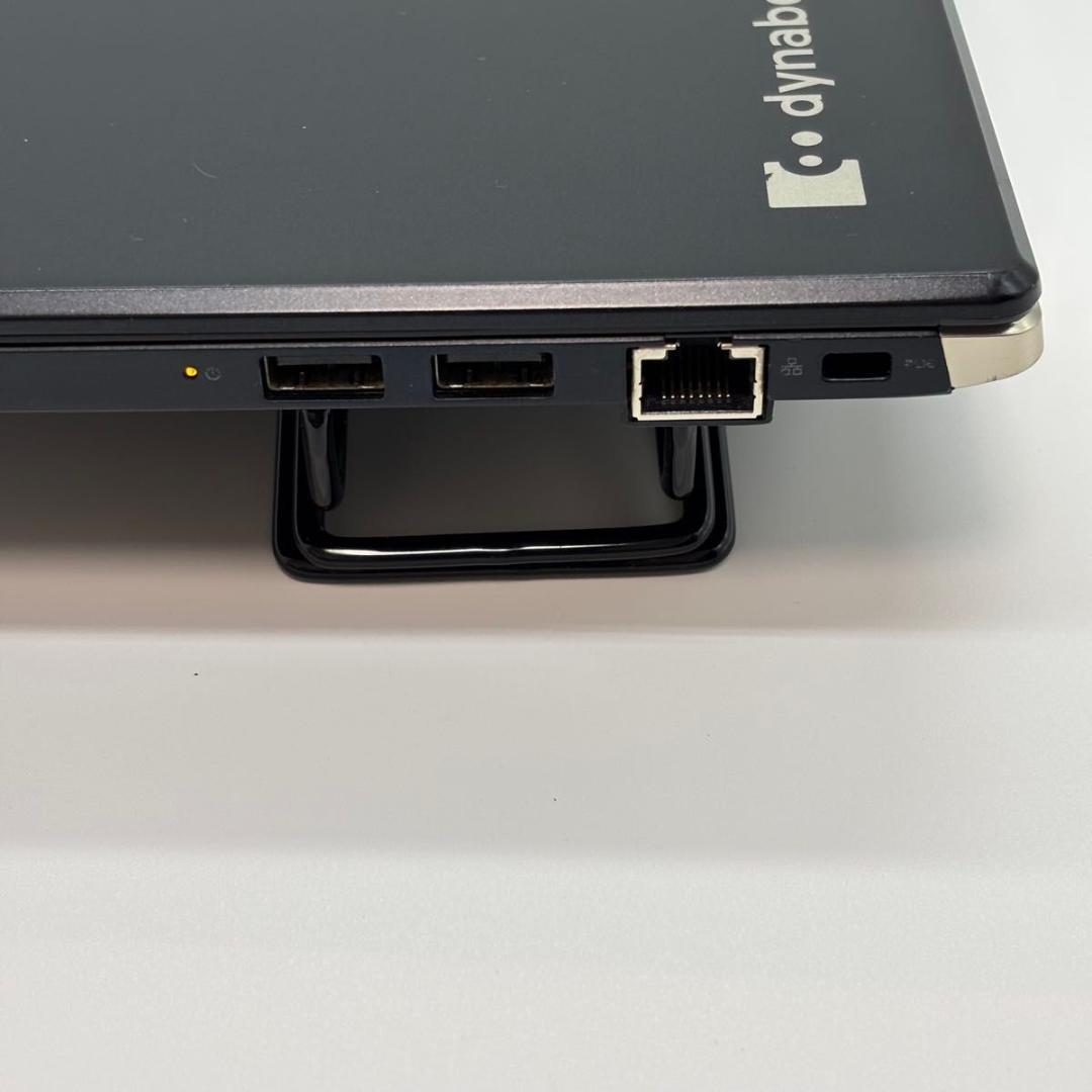 Windowsノート本体 dynabook G83/FS i5-10210U 16GB/128GB 8