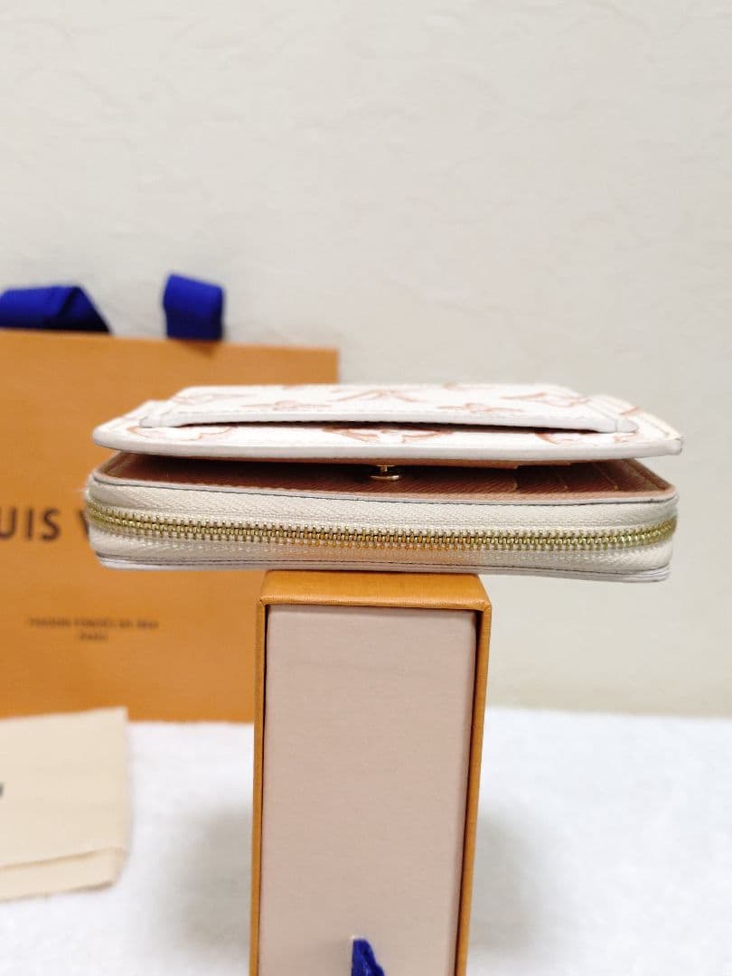 ルイビトン　ポルトフォイユ・ルー超美品！