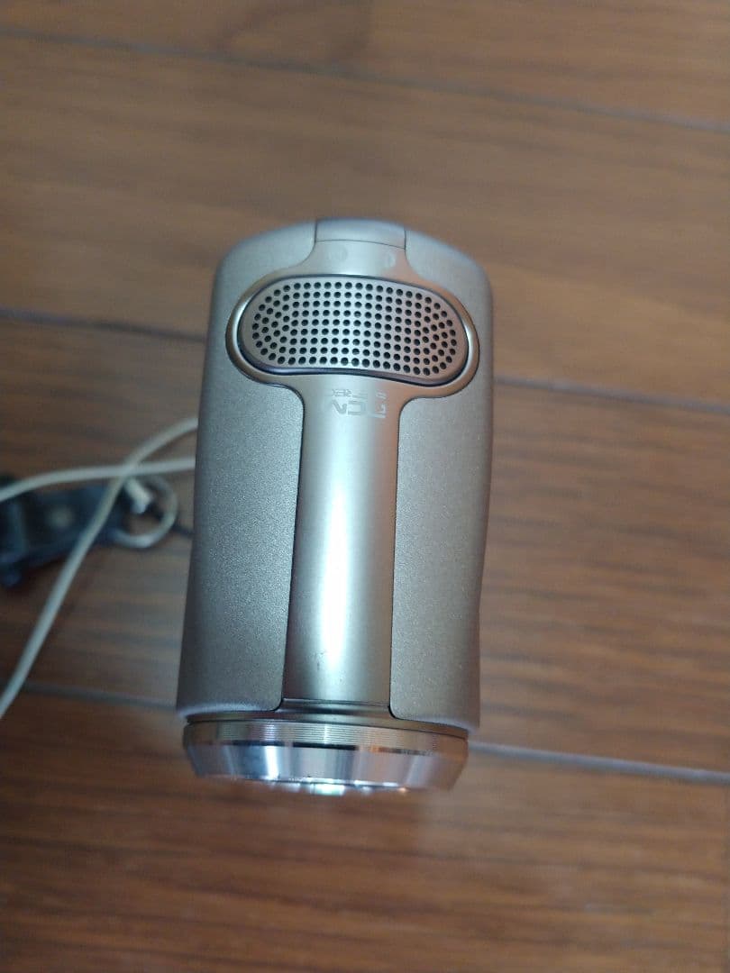 Panasonic　SV-AV100　D-snap SDマルチカメラ