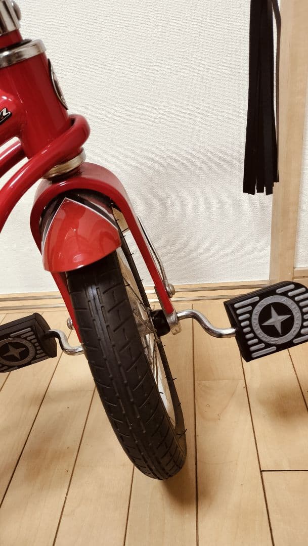 シュウィン ロードスター 室内使用 三輪車 SCHWINN 美品 定価5万円以上