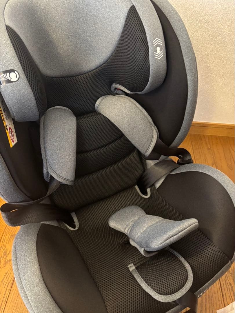 未使用に近い＊Nebio ネビオ ターンピット　isofix チャイルドシート