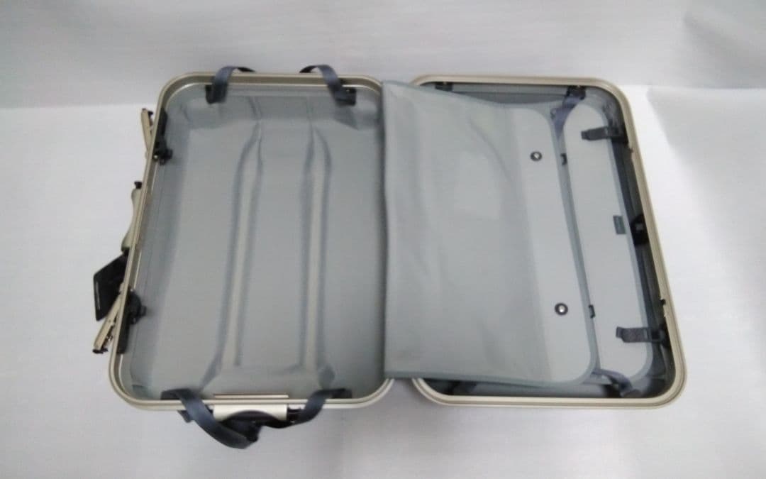 【プロテカ】スーツケース 日本製 レクトクラシックII 67L NIZ②