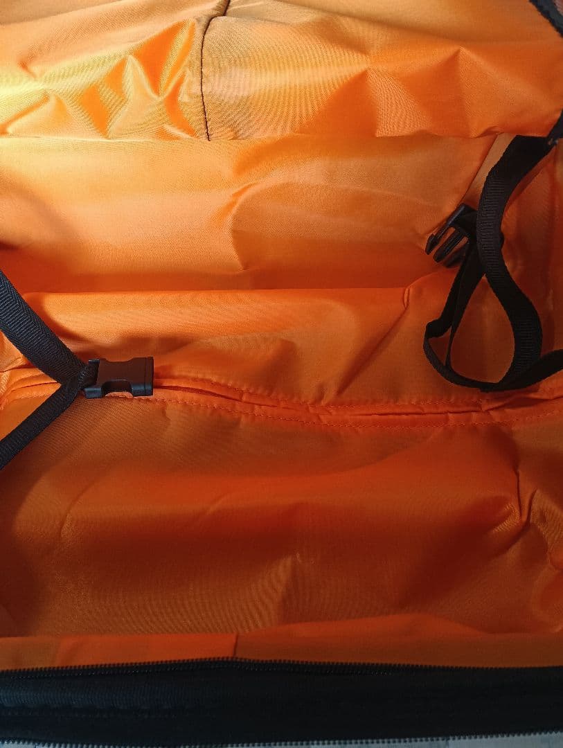 TRAVELIST レスト 35L マットアイボリー