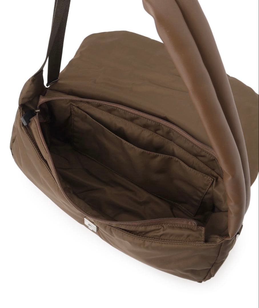 NOMADIS（ノマディス） LUCK ナイロンショルダーバッグ