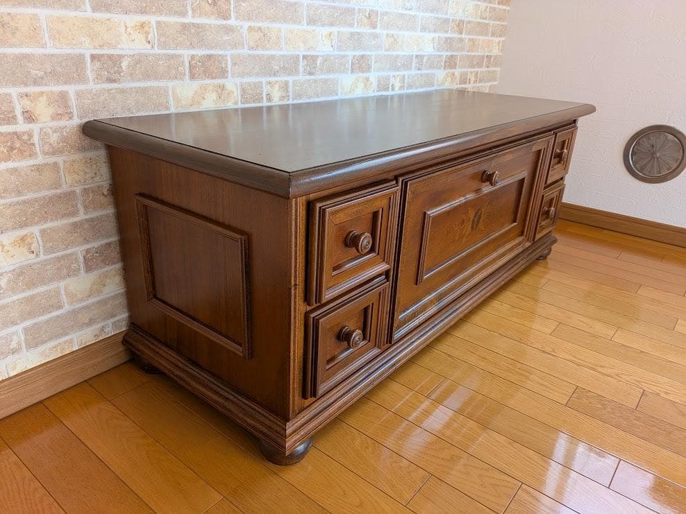 サイドボード　テレビ台　キャビネット　イタリア製　象嵌 アンティーク家具