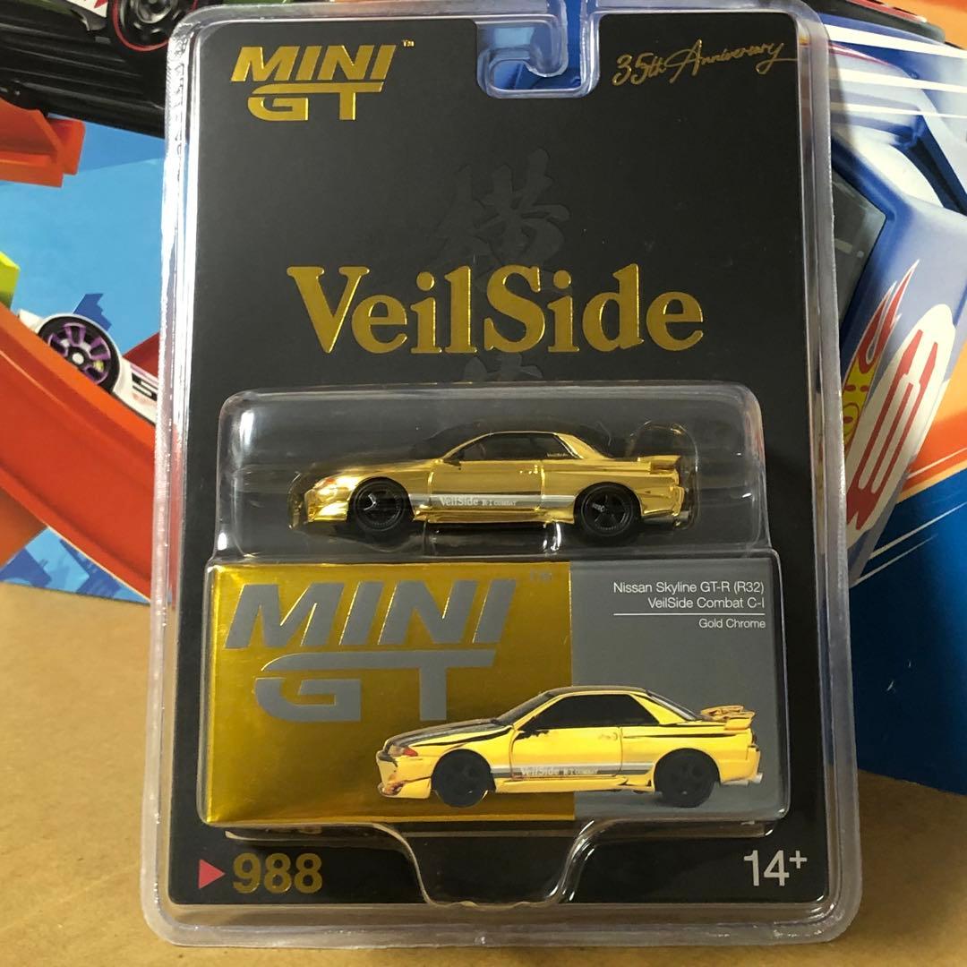 MINI GT ミニGT　日産 スカイライン GT-R　ゴルドクローム