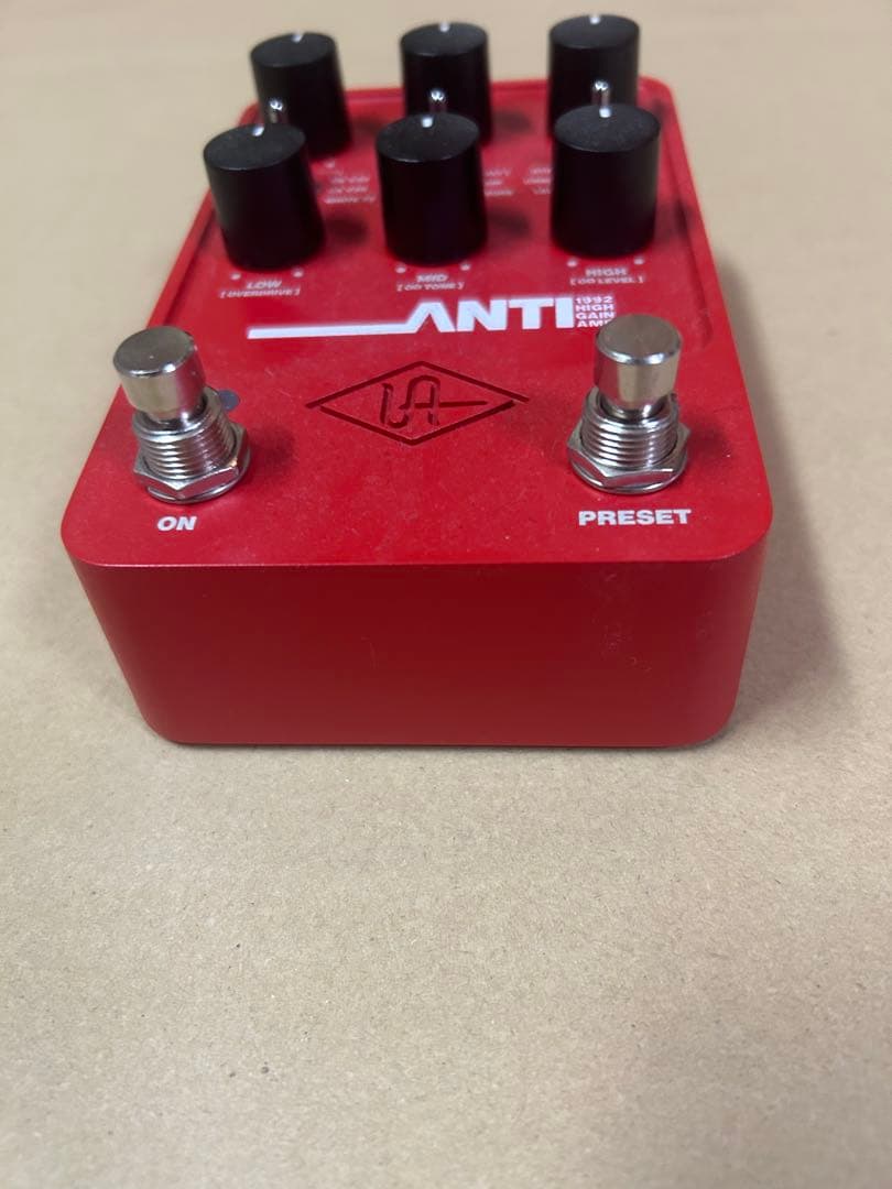 ギター ANTI Universal Audio / UAFX