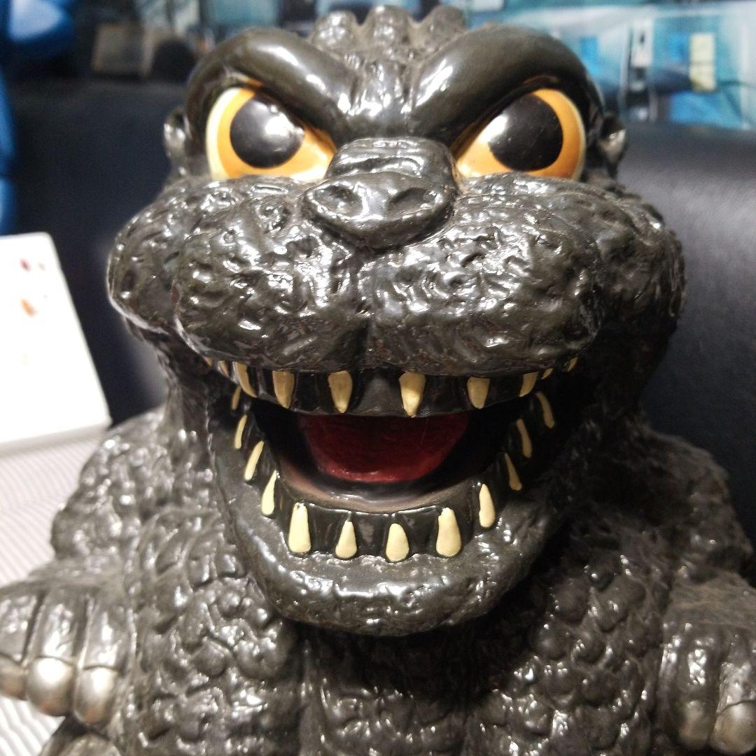 ゴジラ　貯金箱　ビッグサイズ