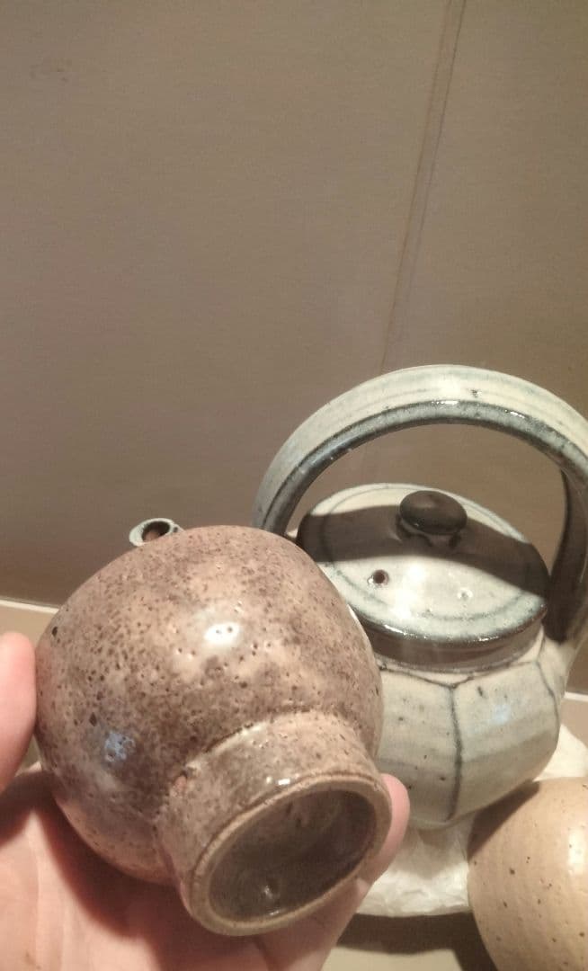 絶品　小代焼中平窯　藁灰釉後手急須(面取)　追加サービスで高級湯呑み　ぐい呑み