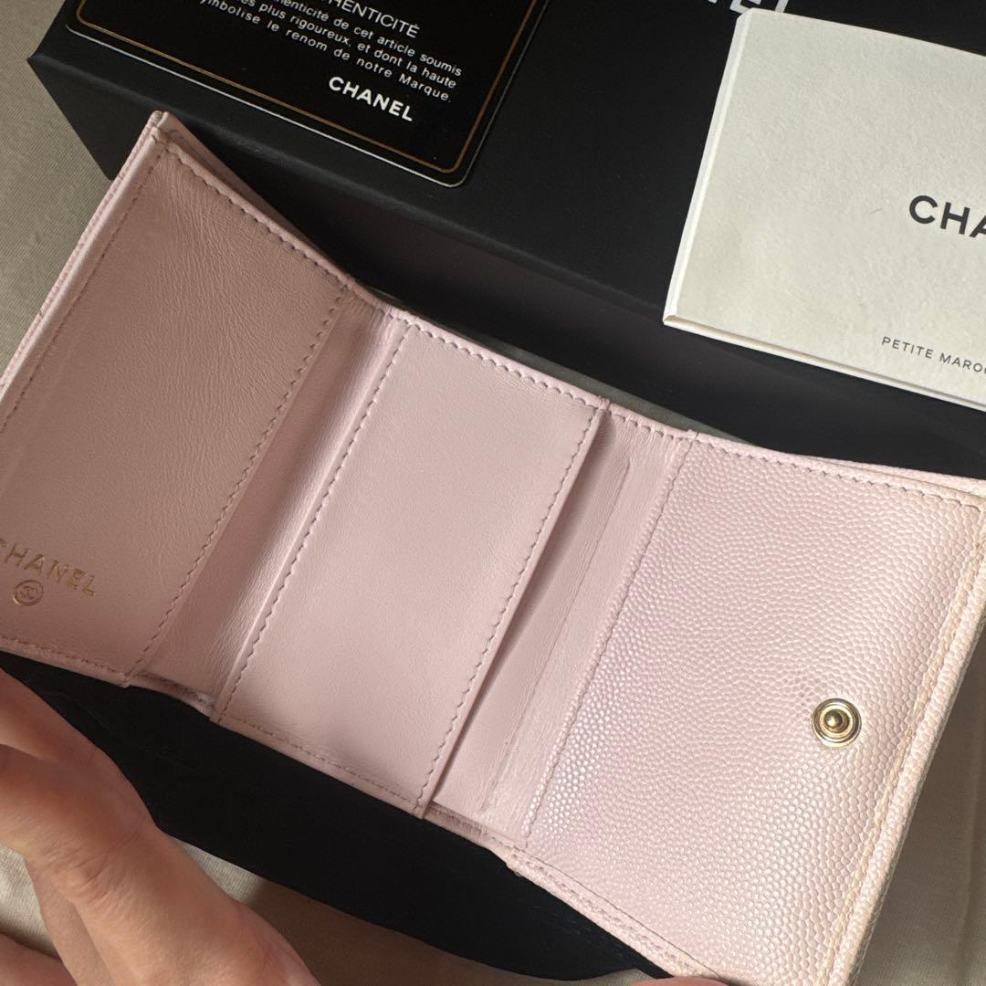 CHANEL ピンク キルティング 三つ折り財布