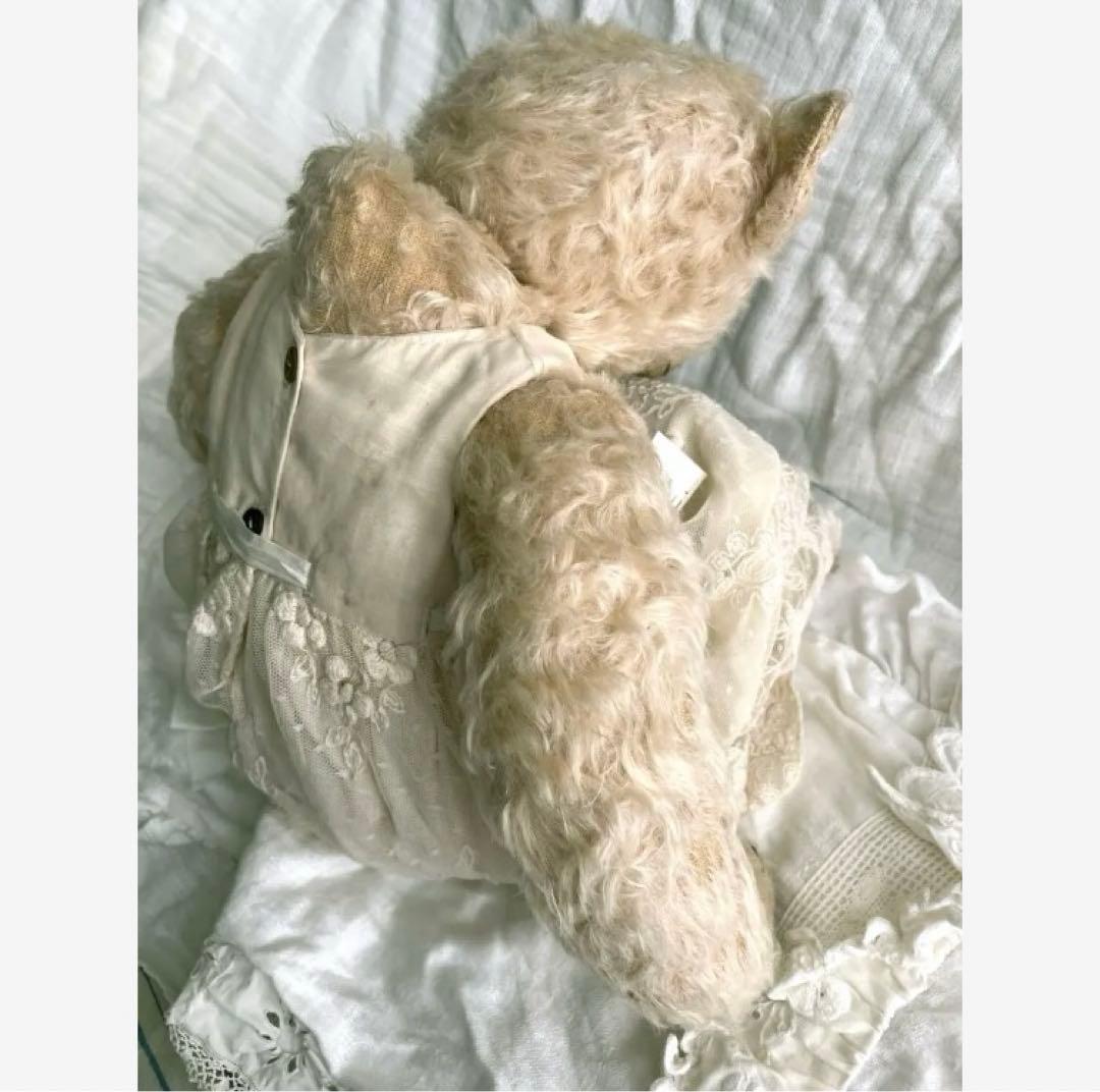 フォーゲットミーノット　ベア　海外作家　アーティスト