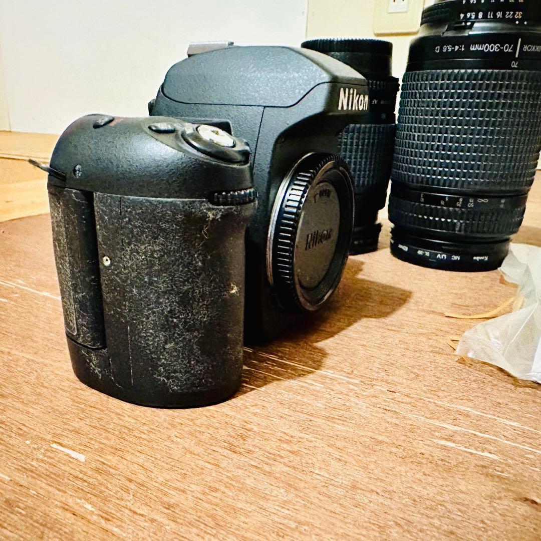 Nikon F80 一眼レフカメラ レンズ2本付き
