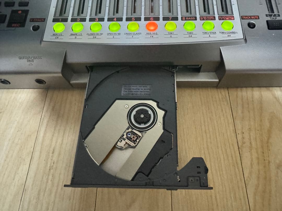 【電源確認済】マルチトラックレコーダー BOSS ボス BR-1200CD