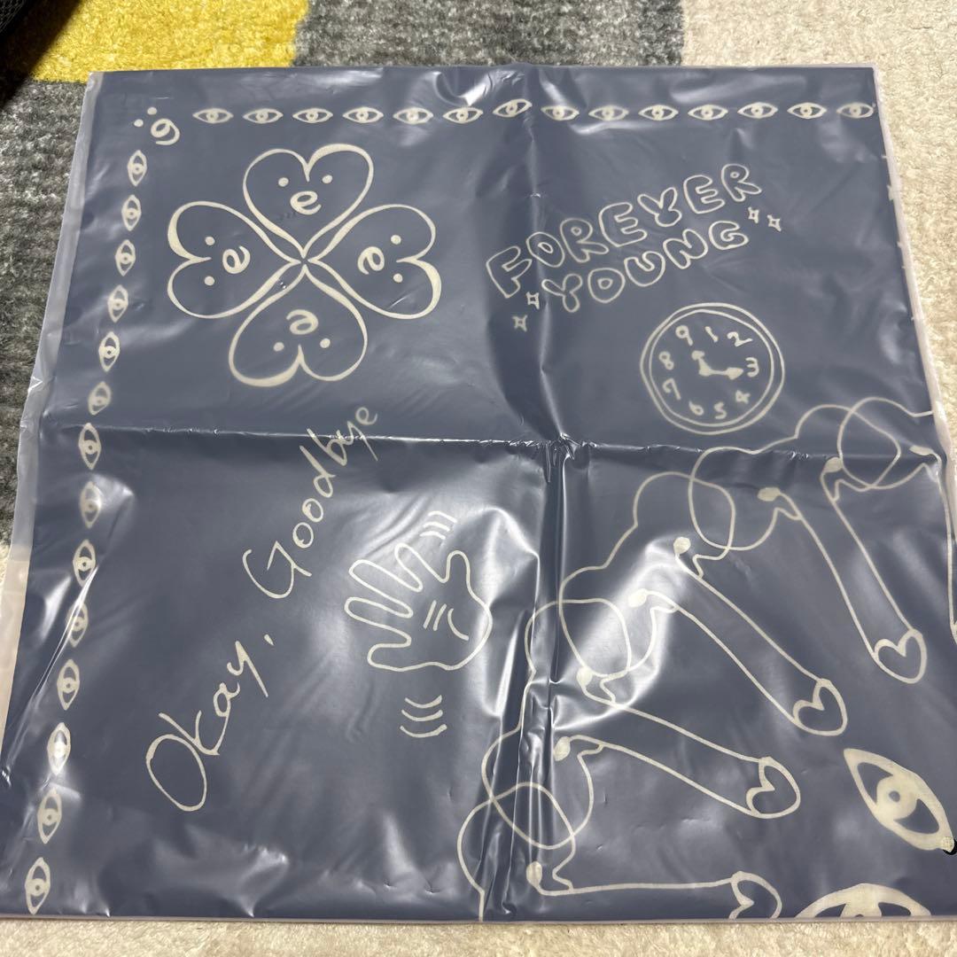 yuco　藤井風　Prema Towel 黒バンダナ