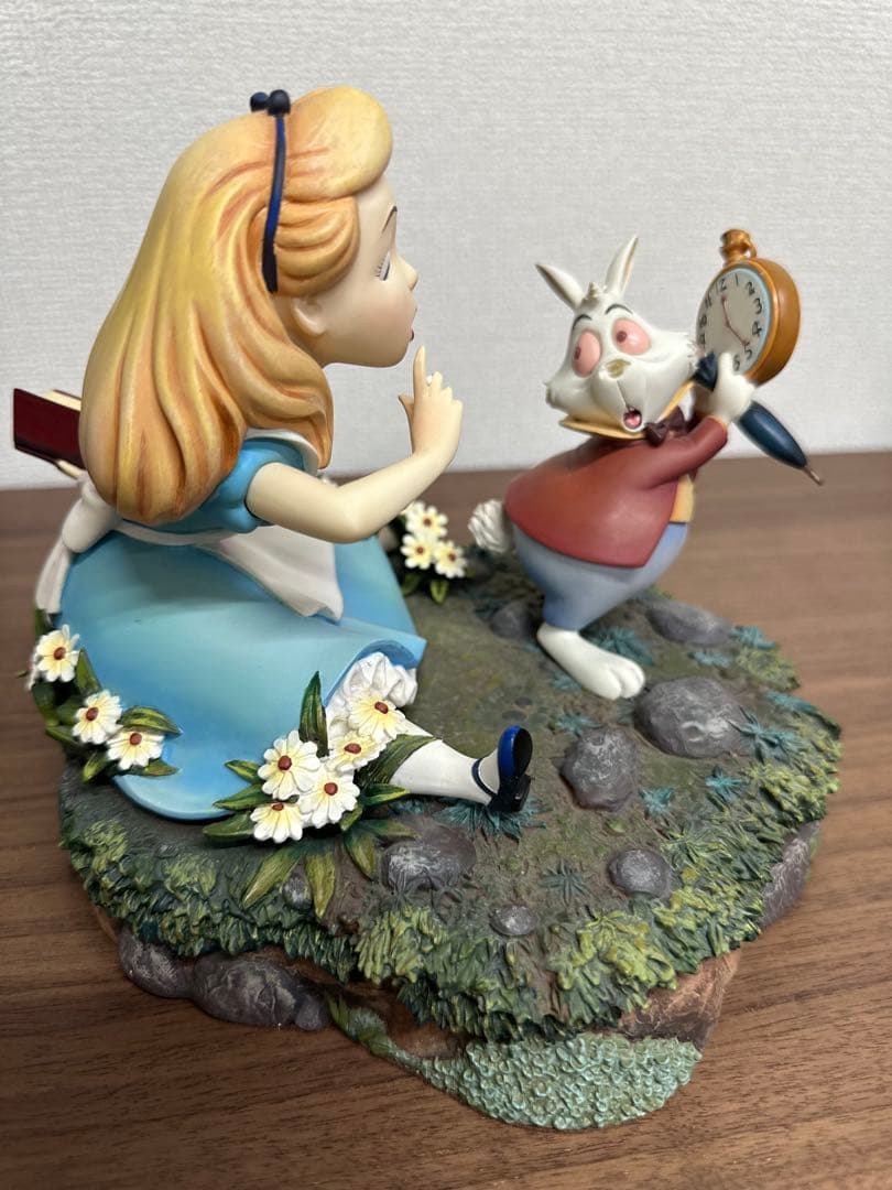 不思議の国のアリス 白うさぎ　Alice in Wonderland チシャ猫