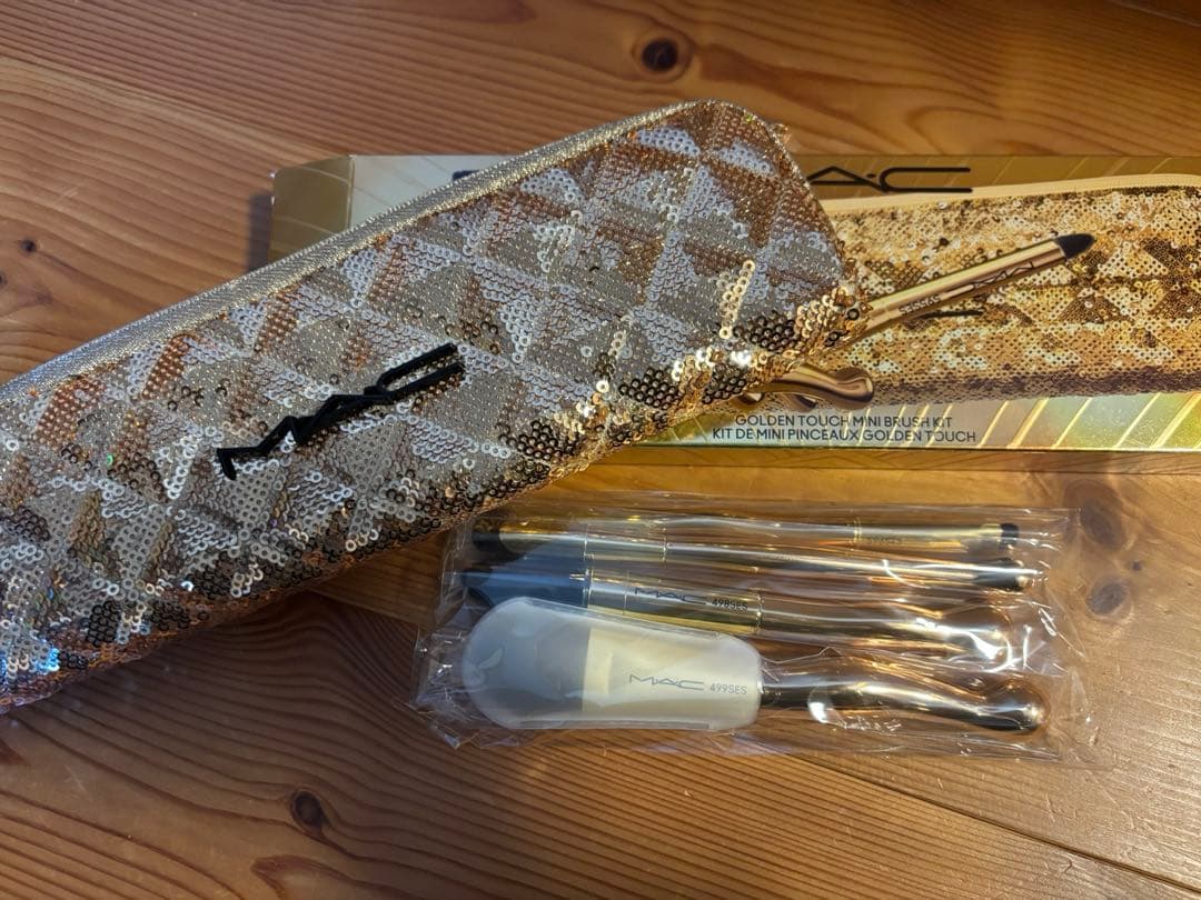 【新品未使用】MAC ゴールデンタッチミニブラシキット