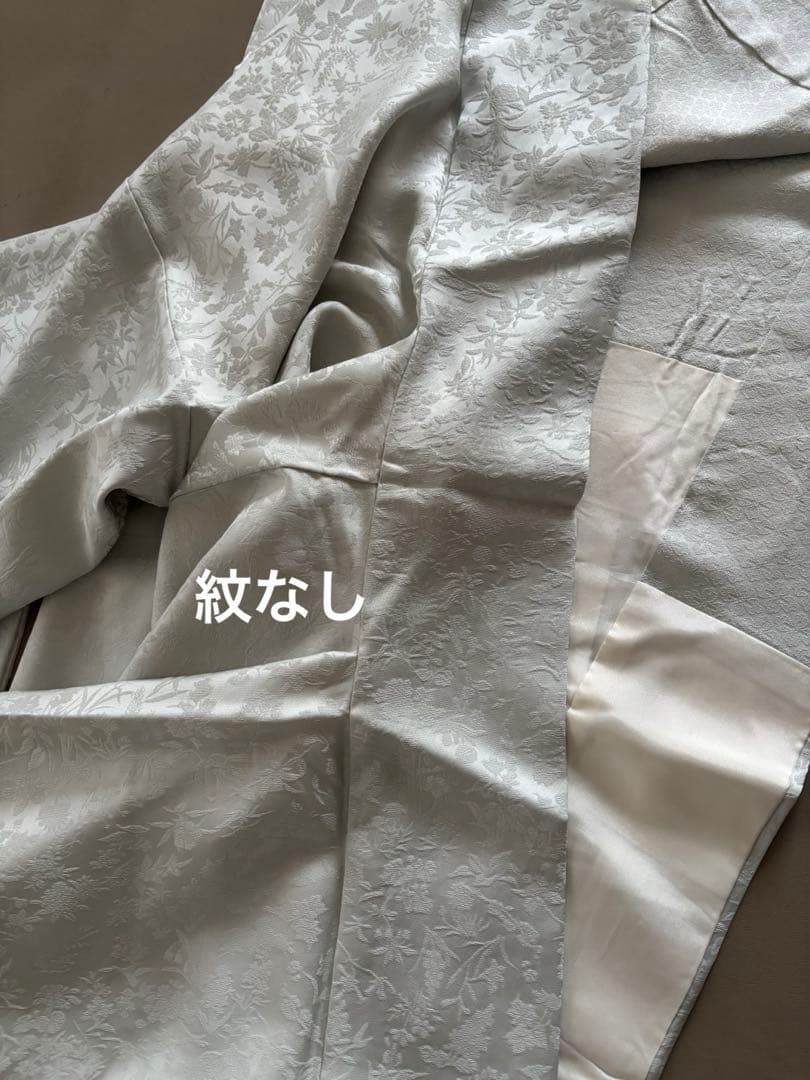 正絹 付け下げ調の紋意匠 袷 紋なし 色無地 白っぽい青磁鼠 トールサイズ