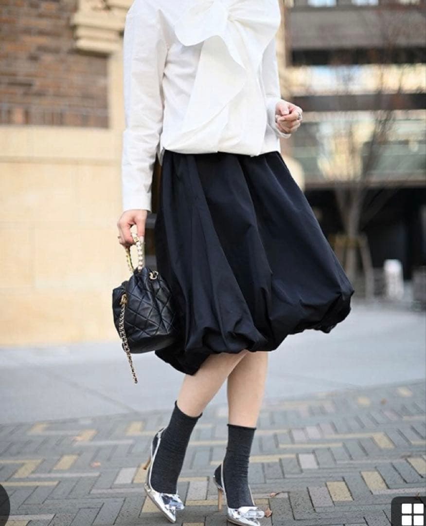 TREFLE +1 トレフルプラスワン　新品未使用タグ付き　バルーンスカート