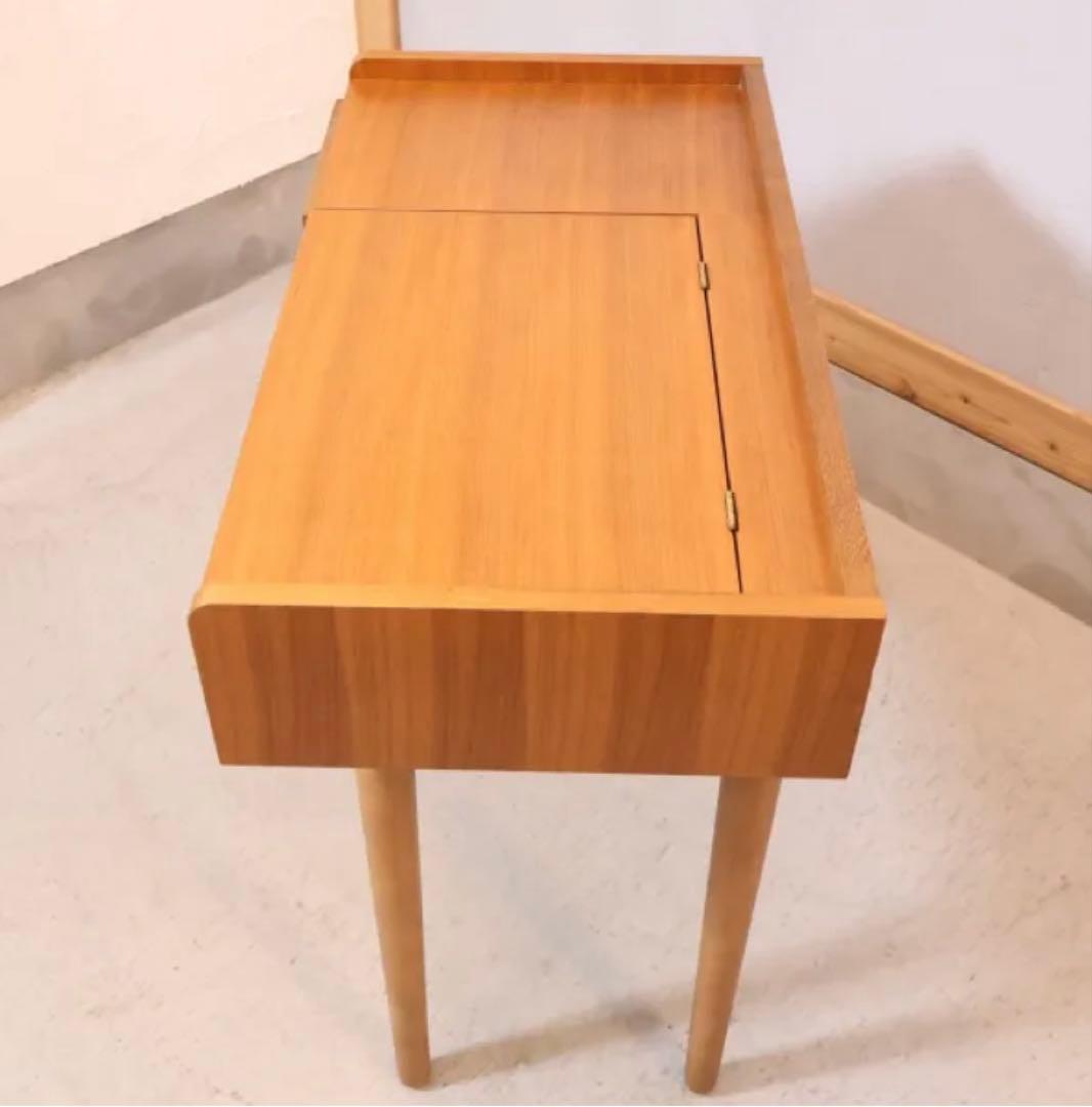 unico ALBERドレッサー(ウォールナット材)