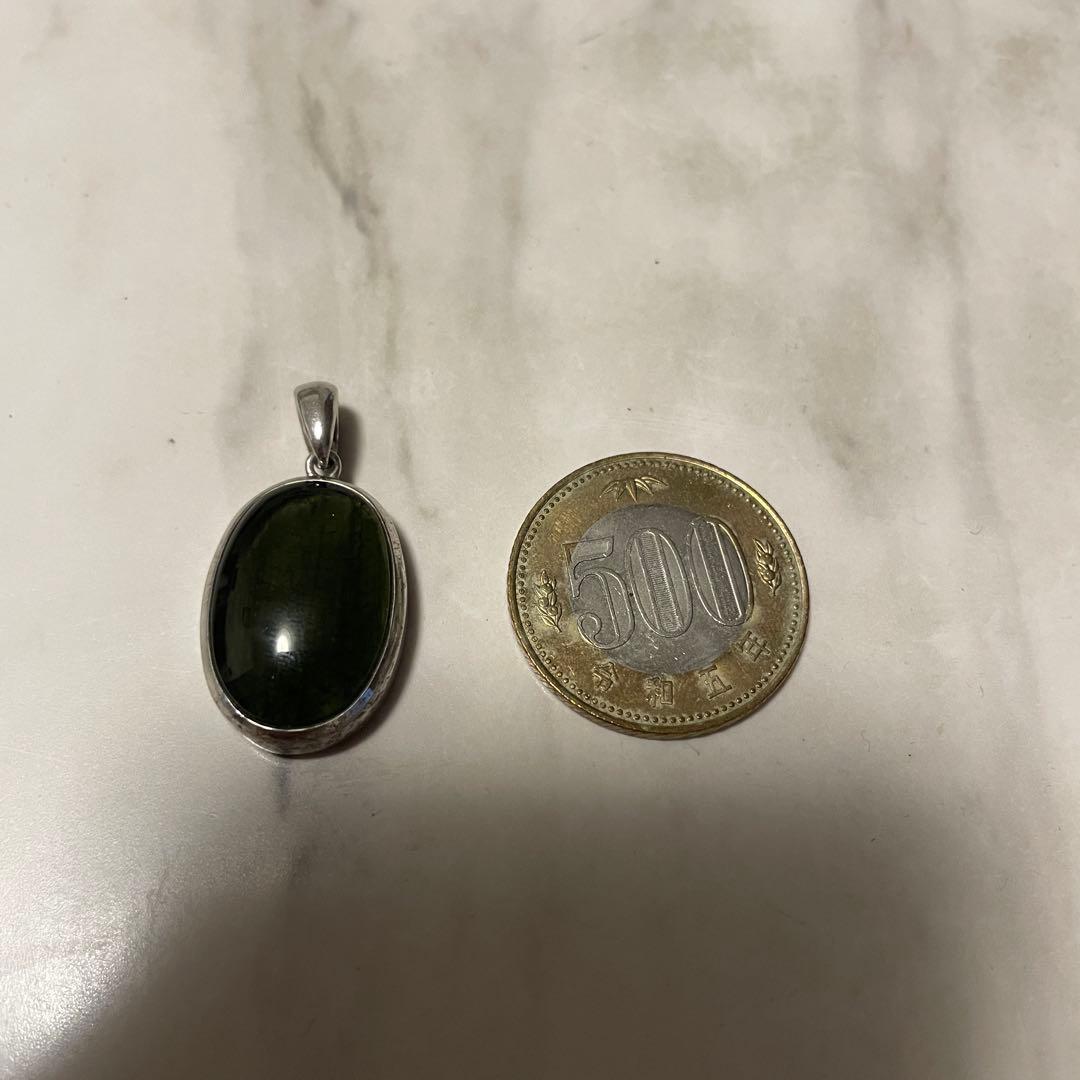 天然モルダバイト　ペンダント　トップ