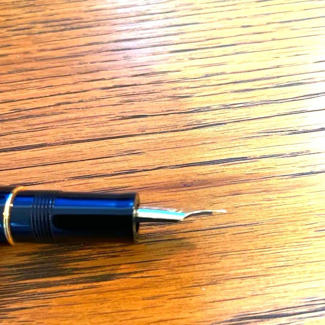 DELTA ヴィア　ベネット ブラック　万年筆　14K