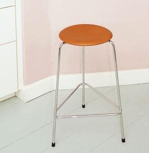 FRITZ HANSEN フリッツ・ハンセン　カウンタースツール ラバー座