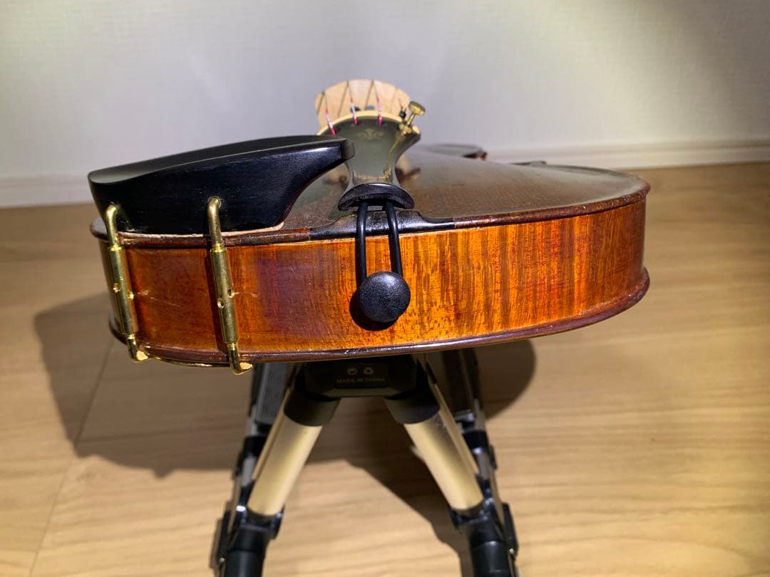 1940年代　アメリカ製　4/4 バイオリン　虎杢　裏板一枚板　修復済み