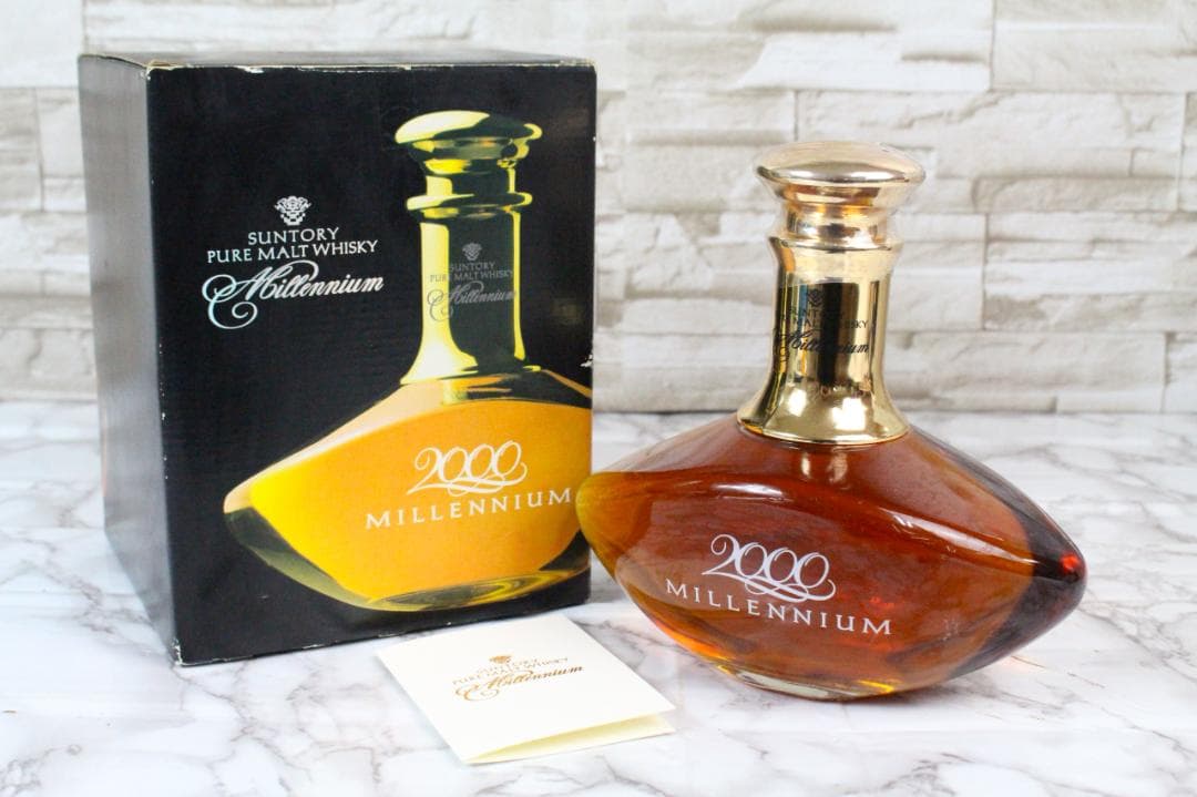 ♡サントリーピュアモルトウイスキー ミレニアム2000 箱付 EE0H01004
