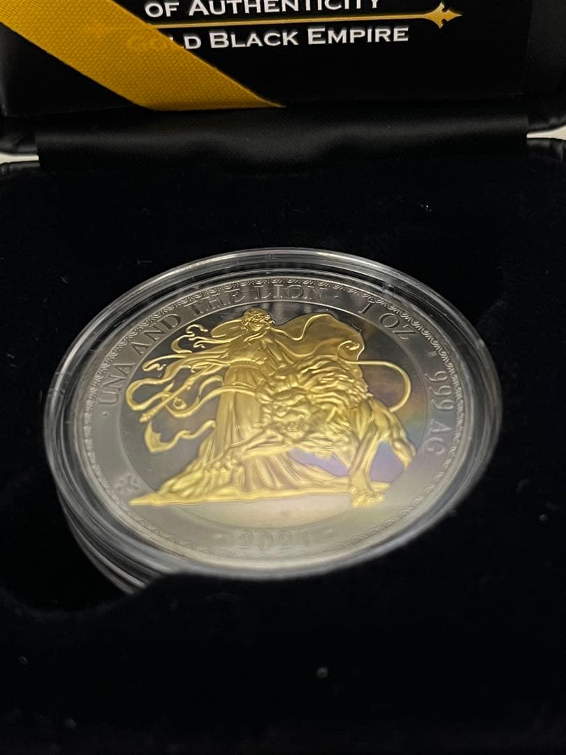 2021　セントヘレナ 　ウナとライオン 　ゴールドブラックエンパイア　 