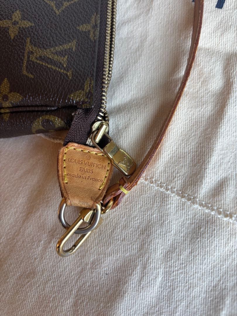 ※ みこ LOUIS VUITTON アクセソワール アクセサリーポーチ