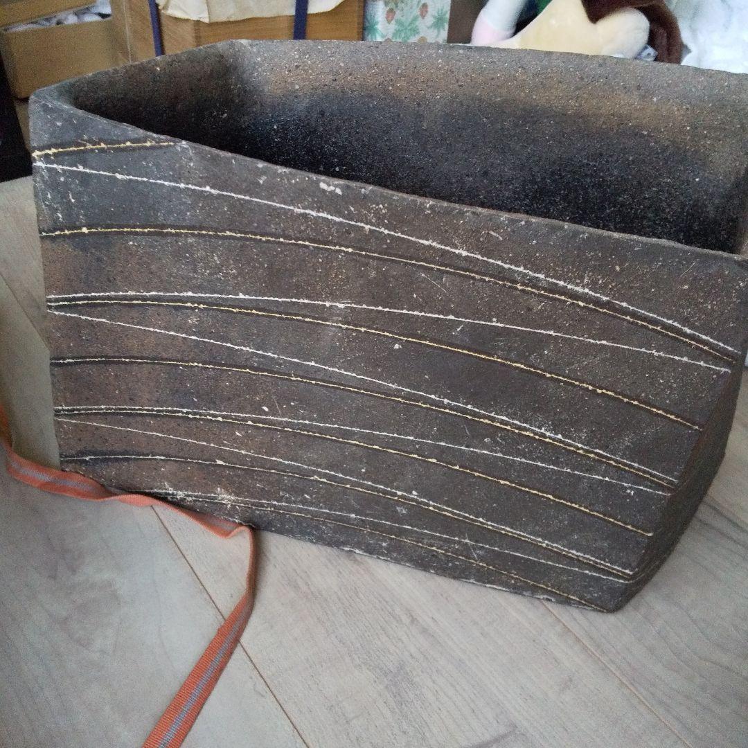 お値下げ線文陶器