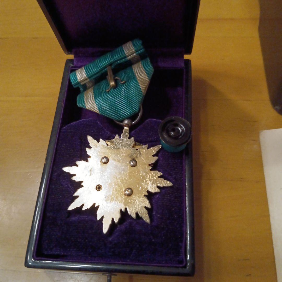 【激レア 美品】功四級金鵄勲章 天皇陛下 勅語 褒賞状付 明治勲章 勲章 褒章