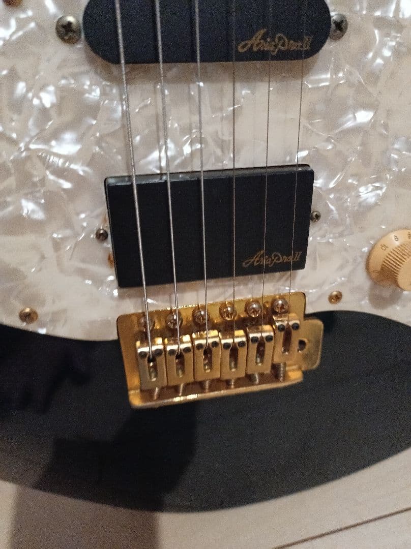 Aria pro ⅱ viper series　エレキギター vp-400？